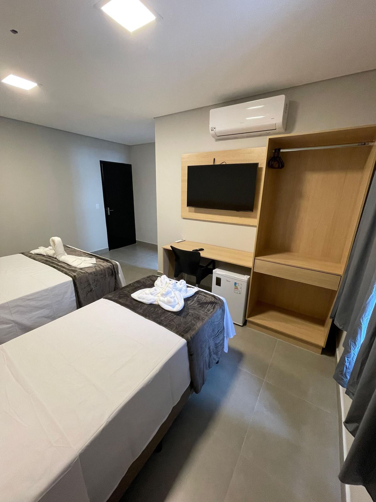 Quarto Duplo